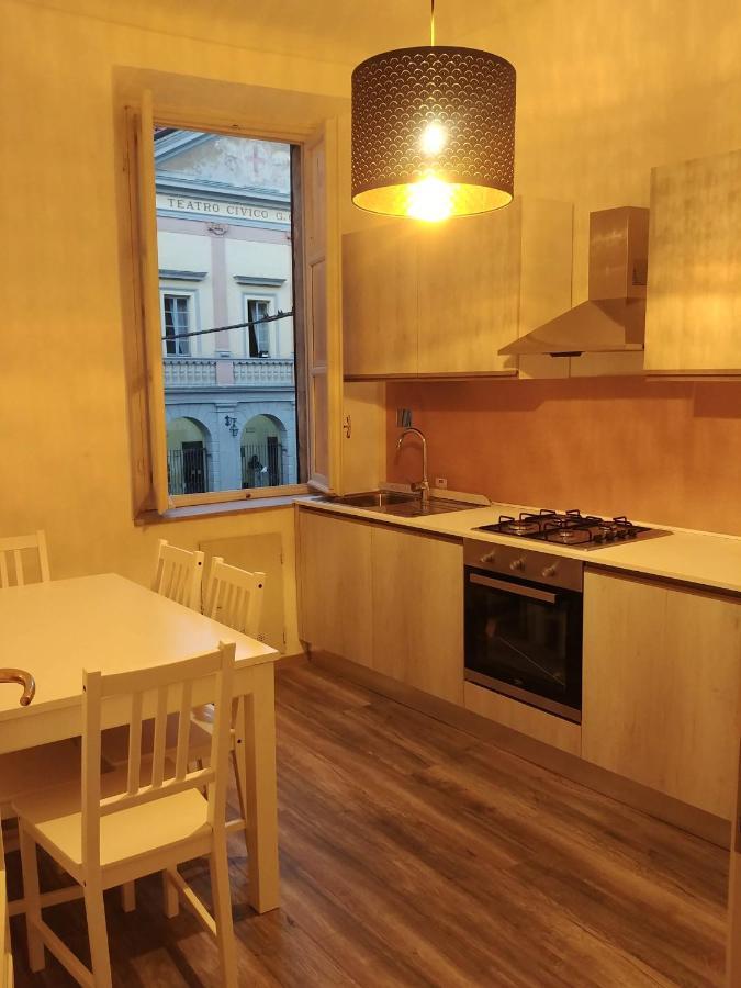 Dolce Eporedia Intero Alloggio Nel Centro Storico Івреа Екстер'єр фото